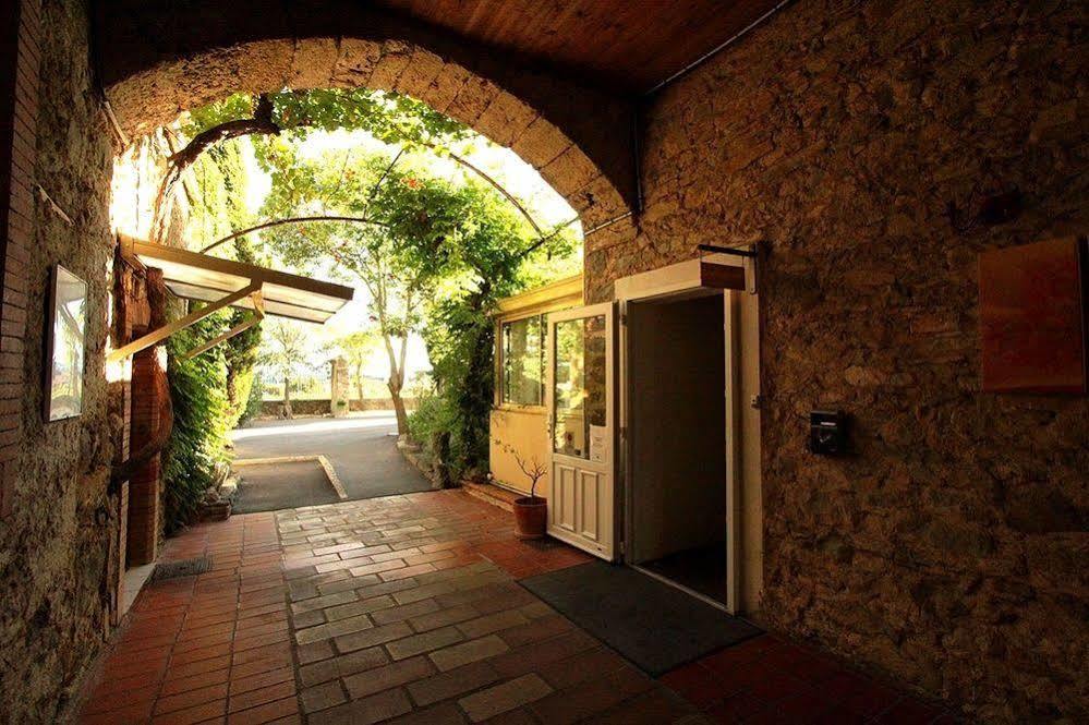 Logis Auberge Cote Jardin Hotel Lezignan-Corbieres Exterior photo