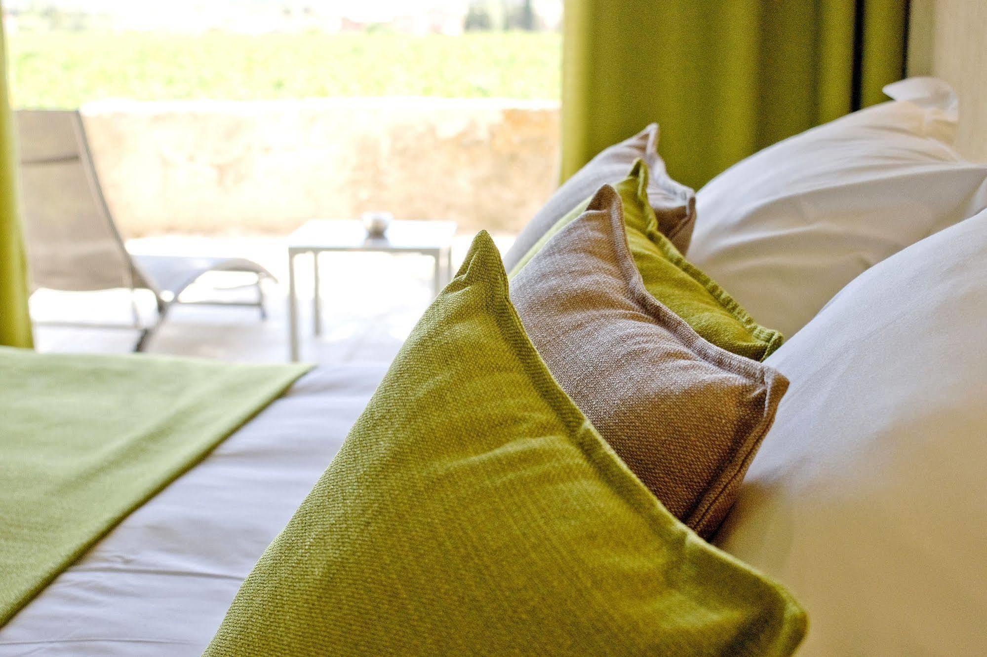 Logis Auberge Cote Jardin Hotel Lezignan-Corbieres Exterior photo